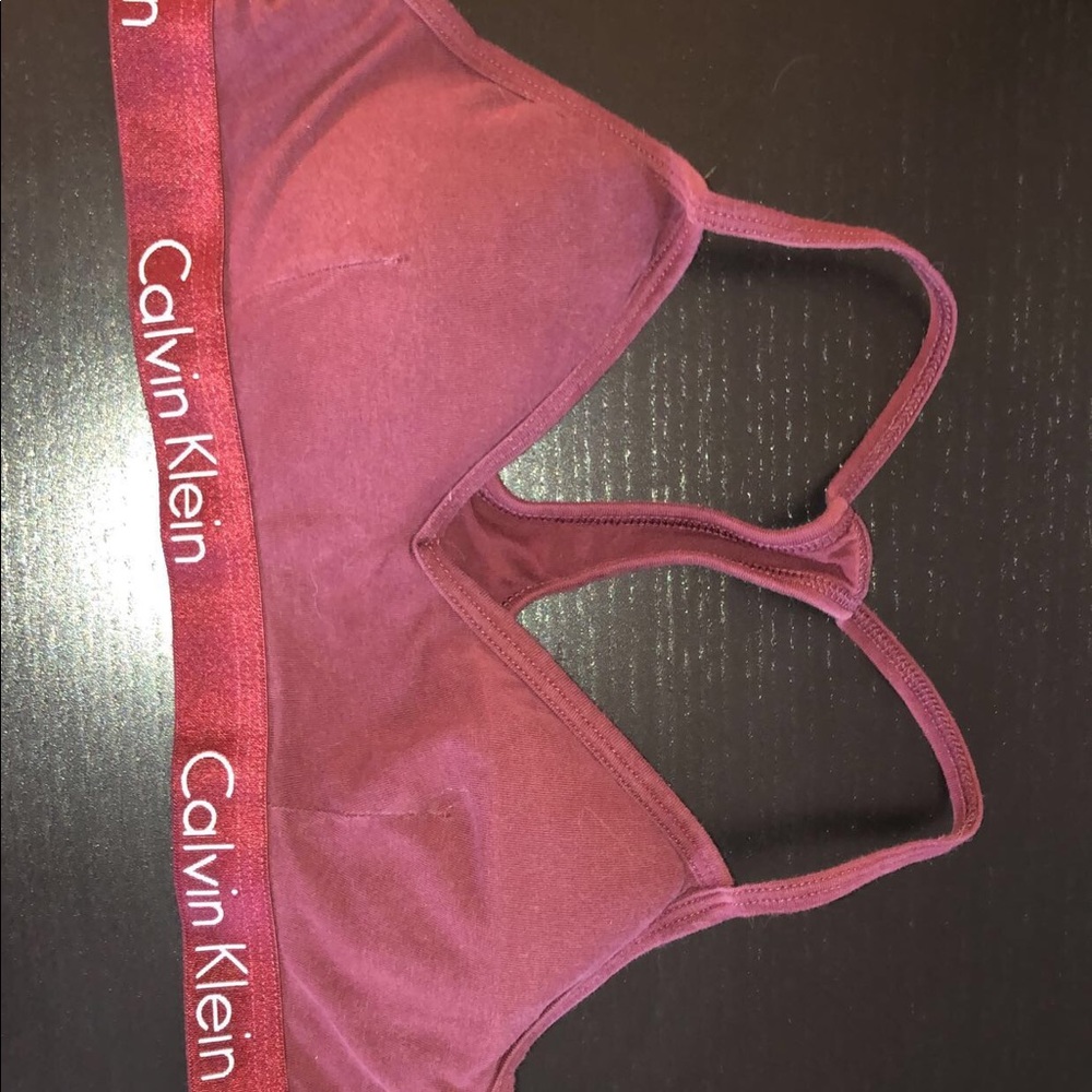 CALVIN KLEIN maroon sports bra